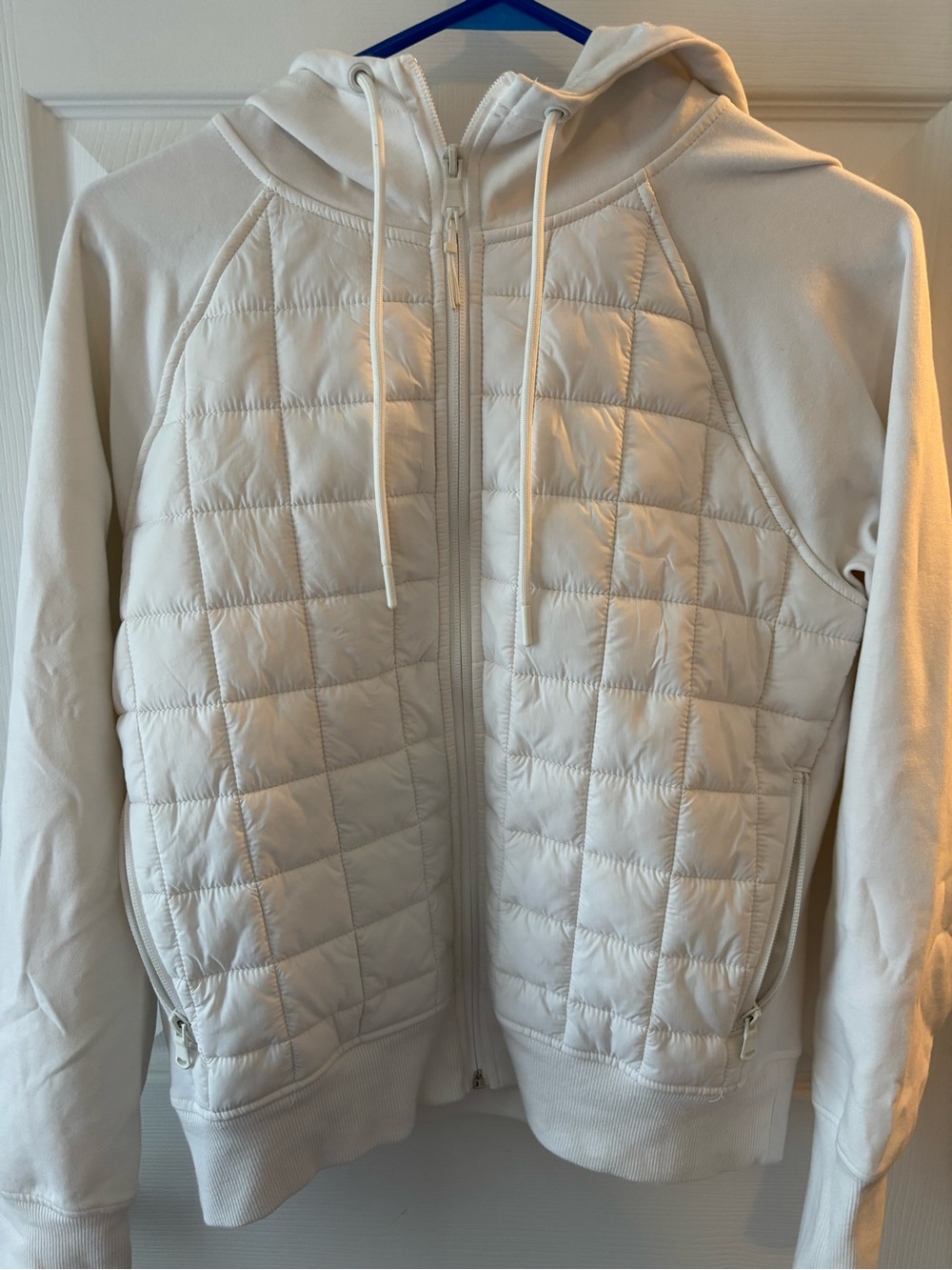 Old Navy Cream Quilted Zip Hoodie